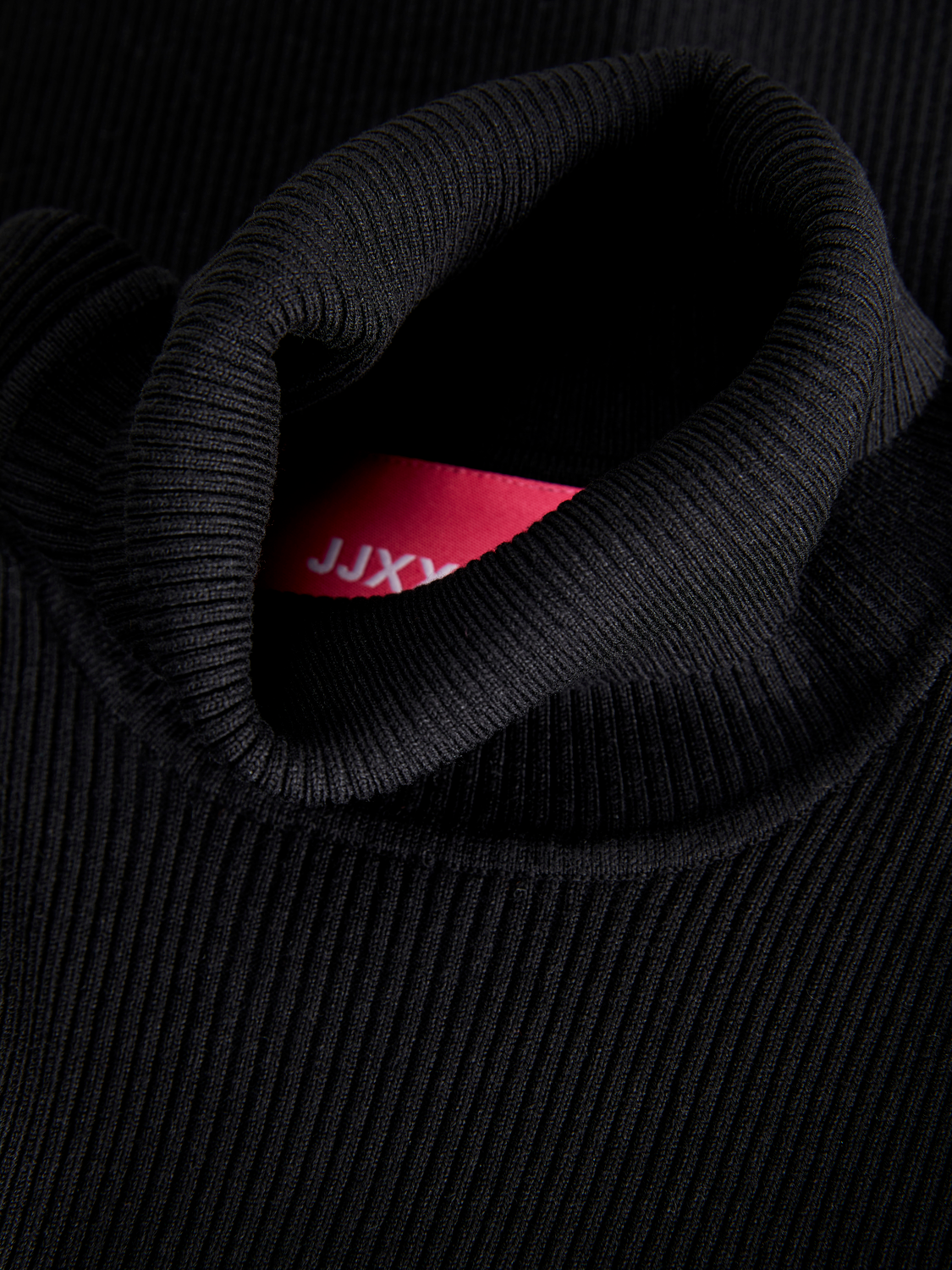 model_shot-detail